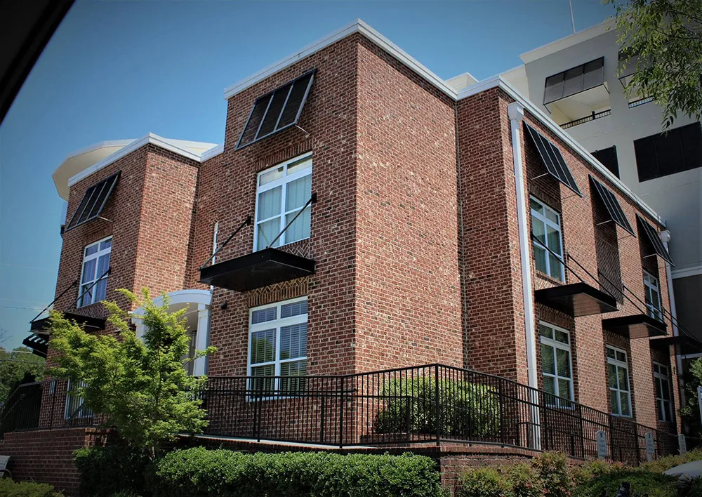 Home with Georgia Classic Bricks from Cherokee Brick